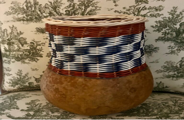 Discover how basket weaving and gourd art come together through reed weaving, coiling, pine needles and natural fibers. Explore gourd events in Georgia and North Carolina.